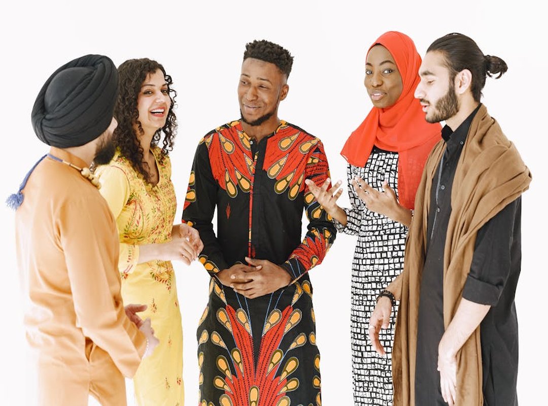 cultural etiquette worldwide